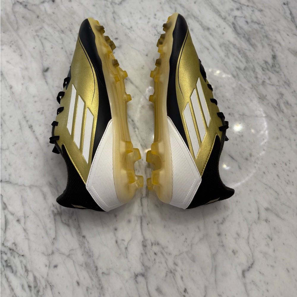 EXCELLENT Adidas Messi F50 Women’s Black and Gold Soccer Cleats Shoes - Picture 6 of 7
